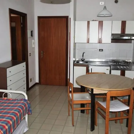 Ideal Getaway Flat Just 150m From The Appartamento *